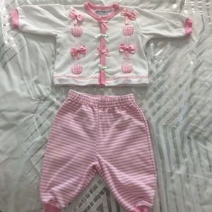 Baby Kisses Matching Top/Pants Set 3/6 Months